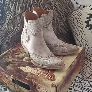 Old gringo "erin short boot 6".